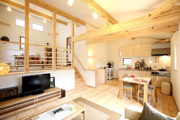 アクロスホームの施工事例